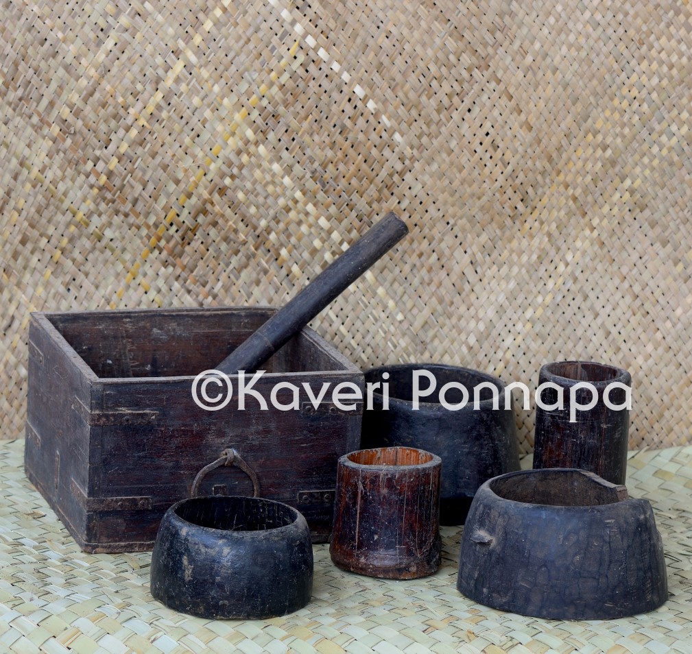Set of wooden grain measures